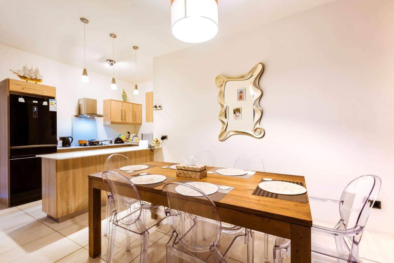 Flic-en-Flacq Luxury Westwood Apartment+Pool חדר תמונה