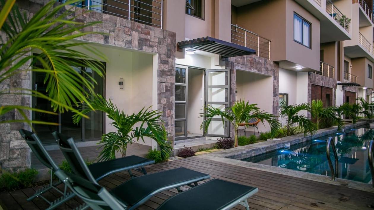 Flic-en-Flacq Luxury Westwood Apartment+Pool חדר תמונה