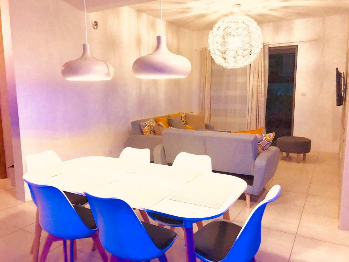 Flic-en-Flacq Luxury Westwood Apartment+Pool מראה חיצוני תמונה
