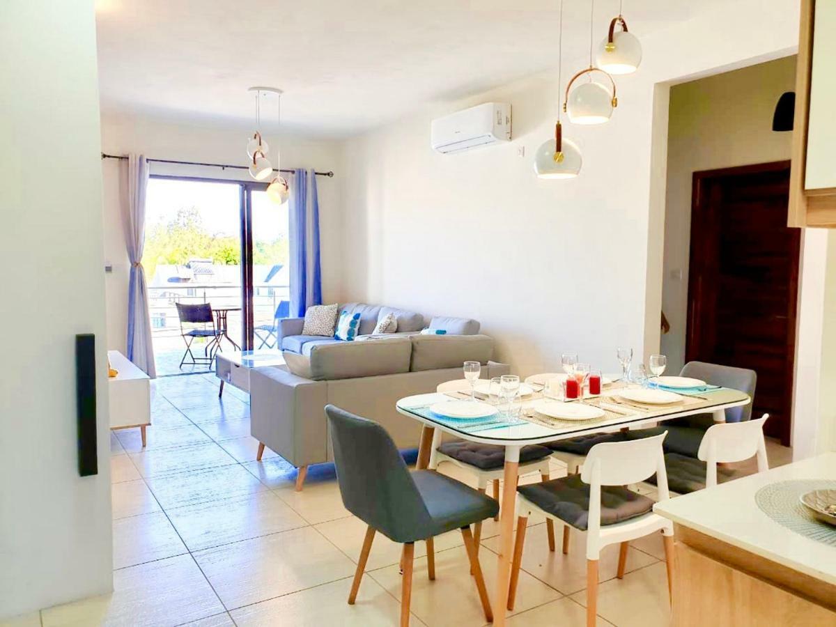 Flic-en-Flacq Luxury Westwood Apartment+Pool מראה חיצוני תמונה